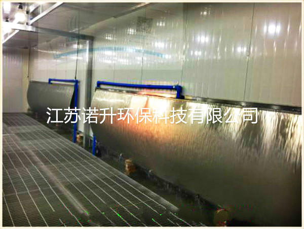 噴漆室的供風、排風方式等配套裝置。